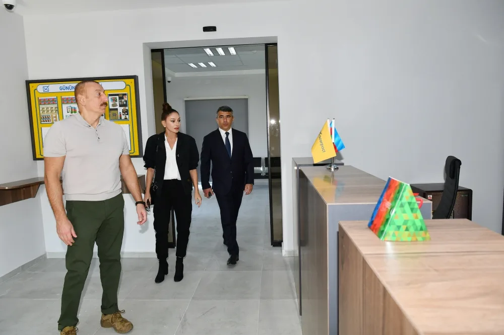 İlham Əliyev və Mehriban Əliyeva “Ağıllı kənd”in açılış mərasimində iştirak ediblər - YENİLƏNİB + FOTO