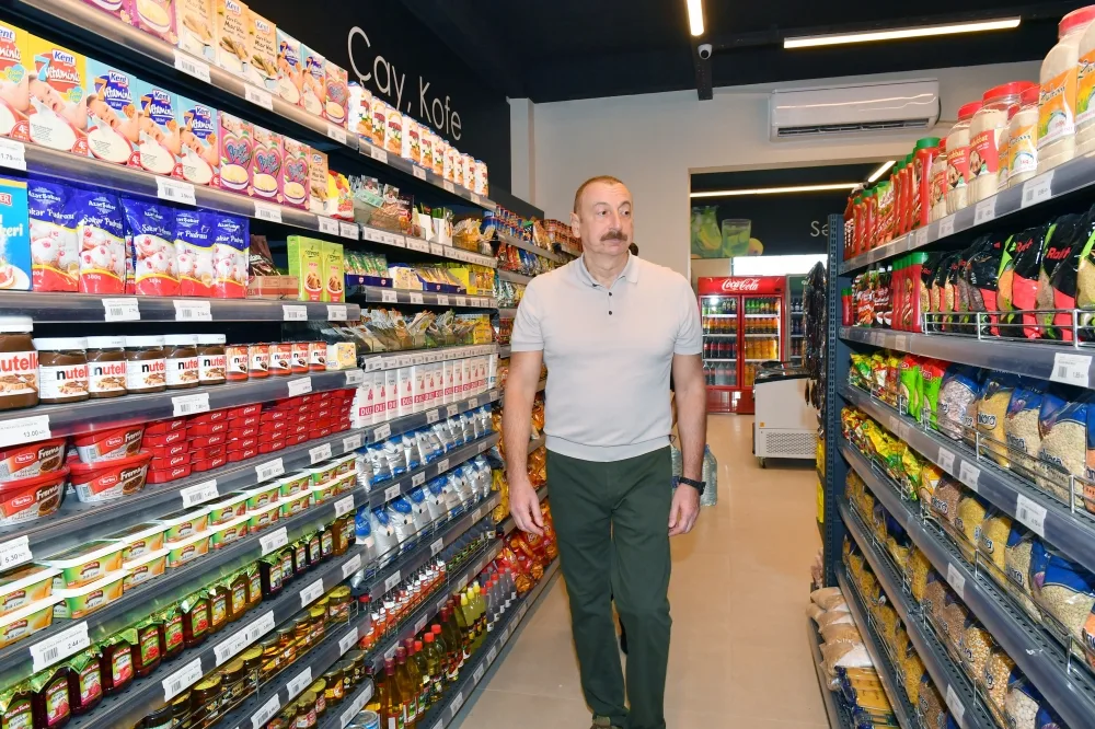 İlham Əliyev və Mehriban Əliyeva “Ağıllı kənd”in açılış mərasimində iştirak ediblər - YENİLƏNİB + FOTO