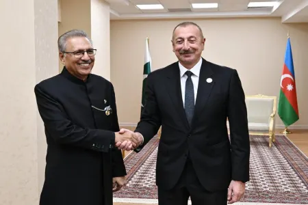 Pakistan Prezidenti İlham Əliyevi təbrik etdi