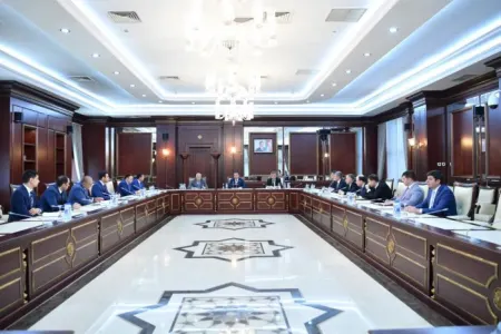 Növbədənkənar sessiyanın ilk komitə iclaslarının vaxtı açıqlandı