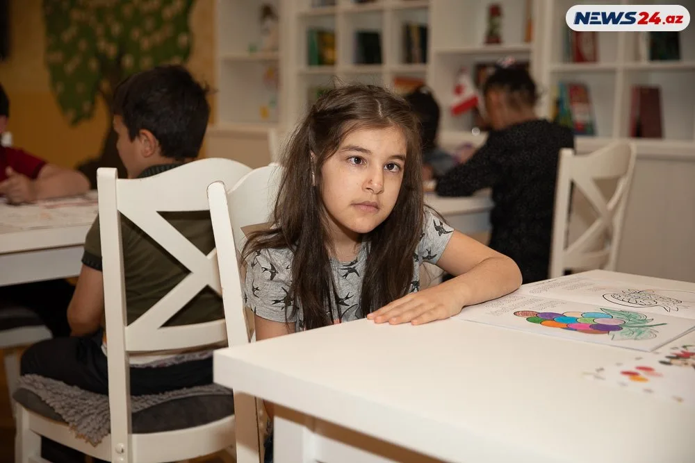 "Xəstəliyimizdən daha çox ətrafdakıların baxışlarından yanırıq" - "Kəpənək uşaqlar"