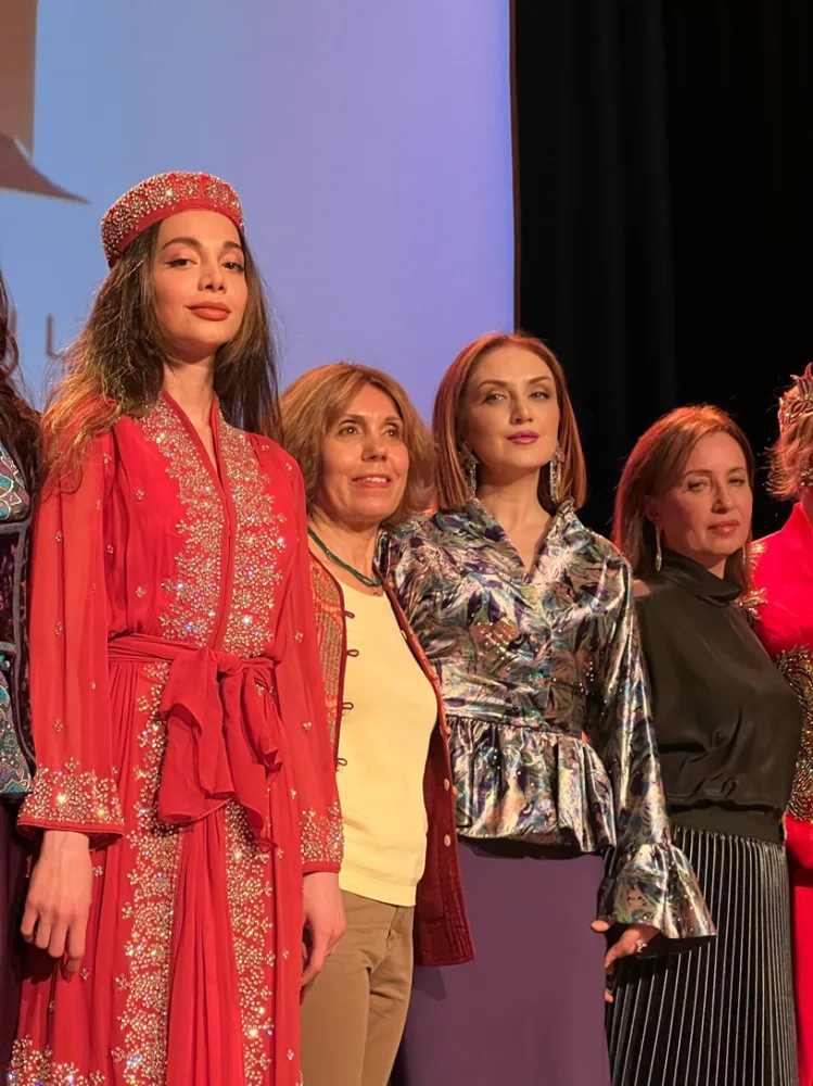 Gülnarə Xəlilovanın "Xarıbülbül və Qarabağ" milli geyim kolleksiyası Norveçdə nümayiş olundu – - FOTO - VİDEO