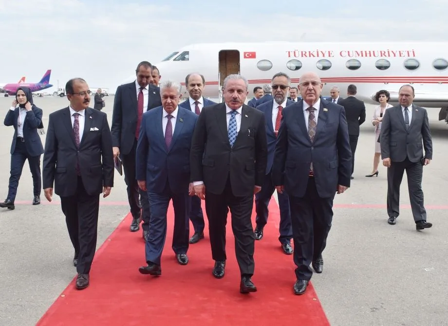 Mustafa Şentop Azərbaycana gəldi - FOTO