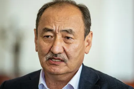 Qırğızıstanın səhiyyə naziri saxlanıldı