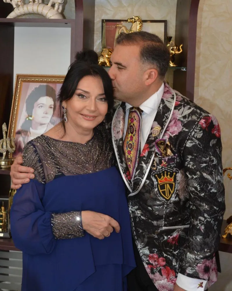 Həmidə Ömərovanın oğlunun toyudur - FOTOLAR