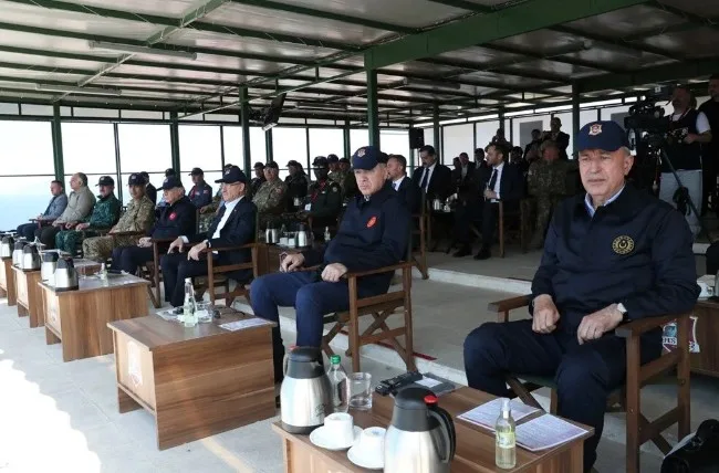 Ərdoğan Azərbaycan hərbçilərinin qatıldığı təlimi izləyir - FOTO