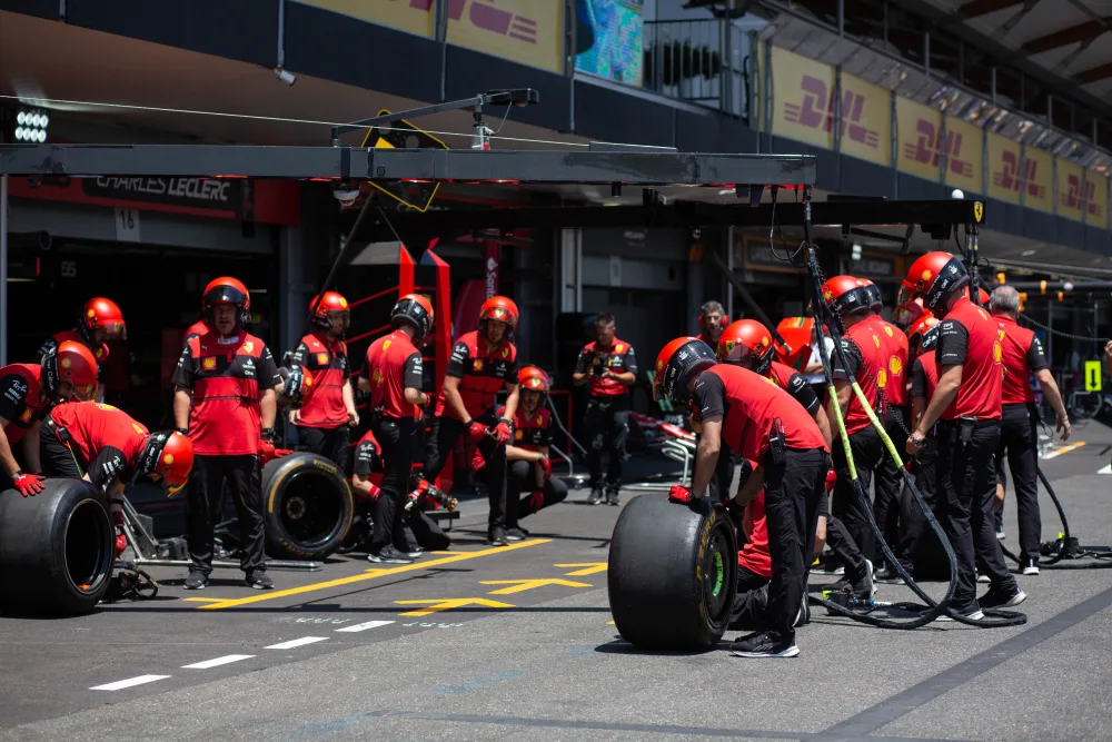 Möhtəşəm Bakı “Pit walk”u baş tutdu - FOTOLAR