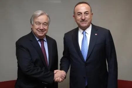 Çavuşoğlu BMT-nin Baş katibi ilə danışdı