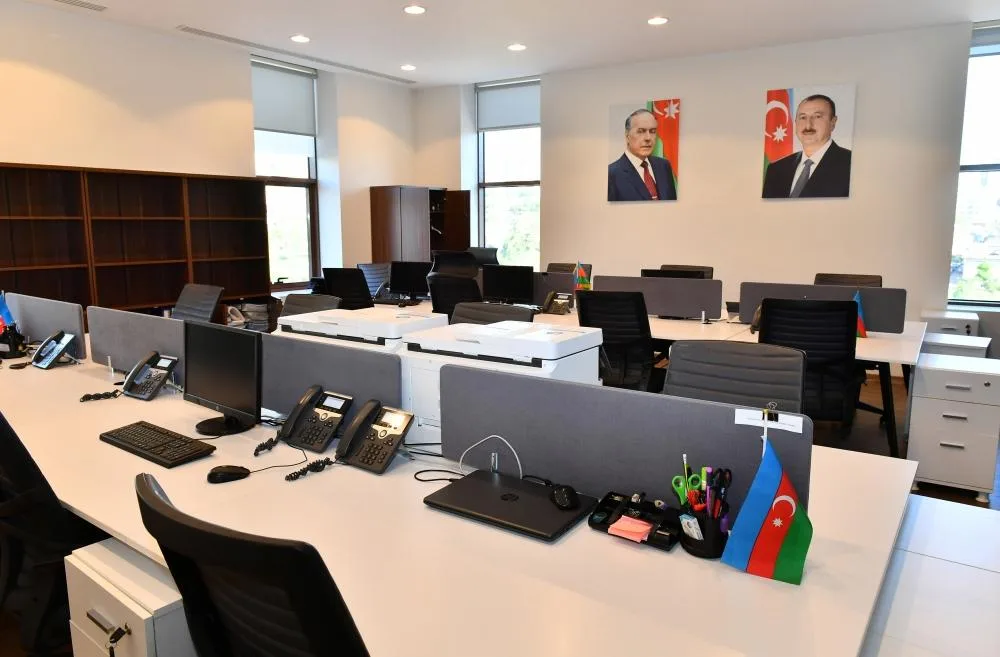Prezident Bakıda açılışda iştirak etdi - FOTOLAR