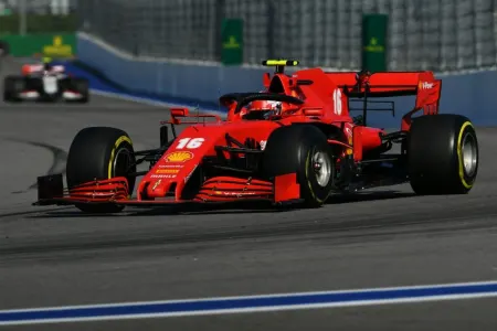 "Formula 2" üzrə Azərbaycan Qran-prisində növbəti qəza baş verdi