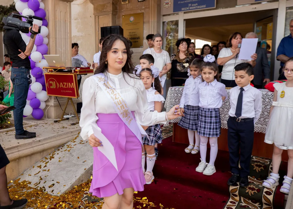 Əlvida, məktəb! - Bu məzunlar üçün də - "Son Zəng" çalındı