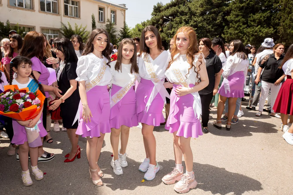 Əlvida, məktəb! - Bu məzunlar üçün də - "Son Zəng" çalındı