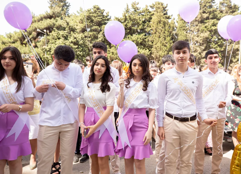 Əlvida, məktəb! - Bu məzunlar üçün də - "Son Zəng" çalındı