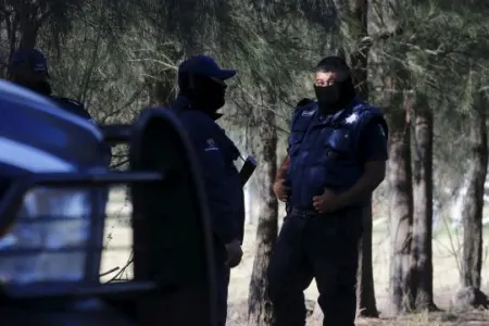Meksikada polislə silahlı dəstə arasında toqquşma oldu, - 11 nəfər öldü