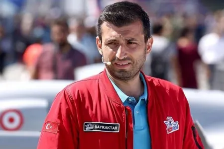 Bayraktar Azərbaycan xalqını təbrik etdi