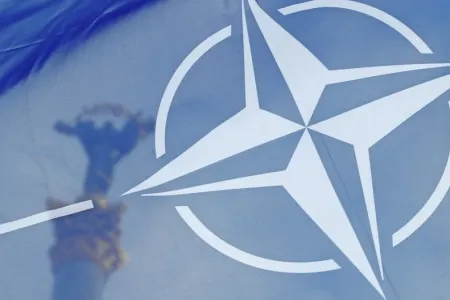 NATO Ukraynaya ağır silahlar verəcək