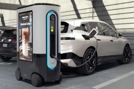 Elektomobillərin şarjı üçün dünyada ilk robot yaradıldı - VİDEO