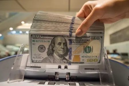 Ukrayna Kanadadan 773 milyon dollar kredit alıb