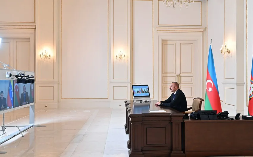 Testləri pozitiv çıxdı, Prezident Maduronu videoformatda qəbul etdi - YENİLƏNİB