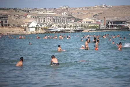 FHN çimərliklərdə təhlükəsizlik qaydaları ilə əlaqədar əhaliyə - MÜRACİƏT ETDİ - Video