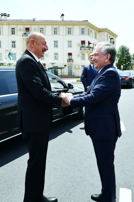 Prezidentlər Daşkənddə Heydər Əliyev Meydanının açılışını etdilər - YENİLƏNİB - FOTO