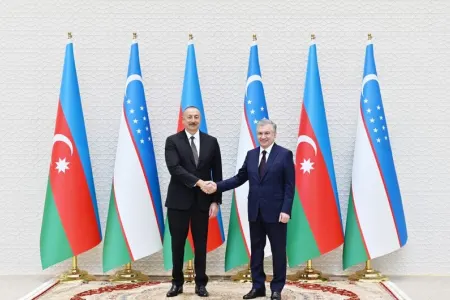 İlham Əliyevin Şavkat Mirziyoyevlə görüşü olub - FOTO