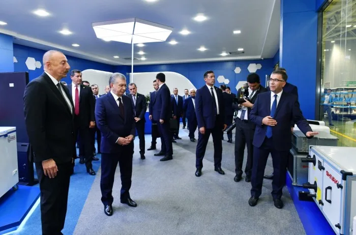 İlham Əliyev Daşkənddə “TEXNOPARK”ın fəaliyyəti ilə tanış oldu - YENİLƏNİB - FOTOLAR