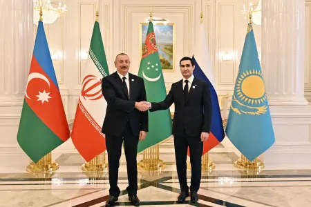 İlham Əliyev Türkmənistan Prezidenti ilə görüşdü - FOTO - YENİLƏNİB