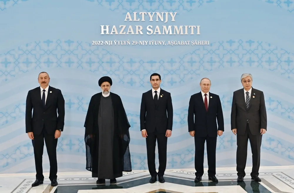 İlham Əliyev Xəzəryanı ölkələrin liderlərinin VI Zirvə Toplantısında - YENİLƏNİB