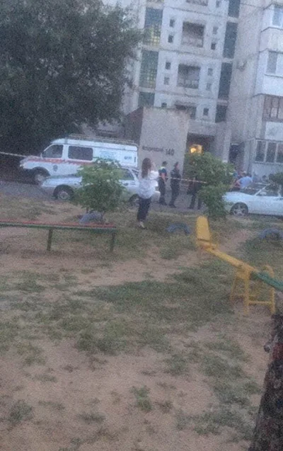 Azərbaycanlı qadın Rusiyada azyaşlı uşaqları ilə İNTİHAR ETDİ - FOTO