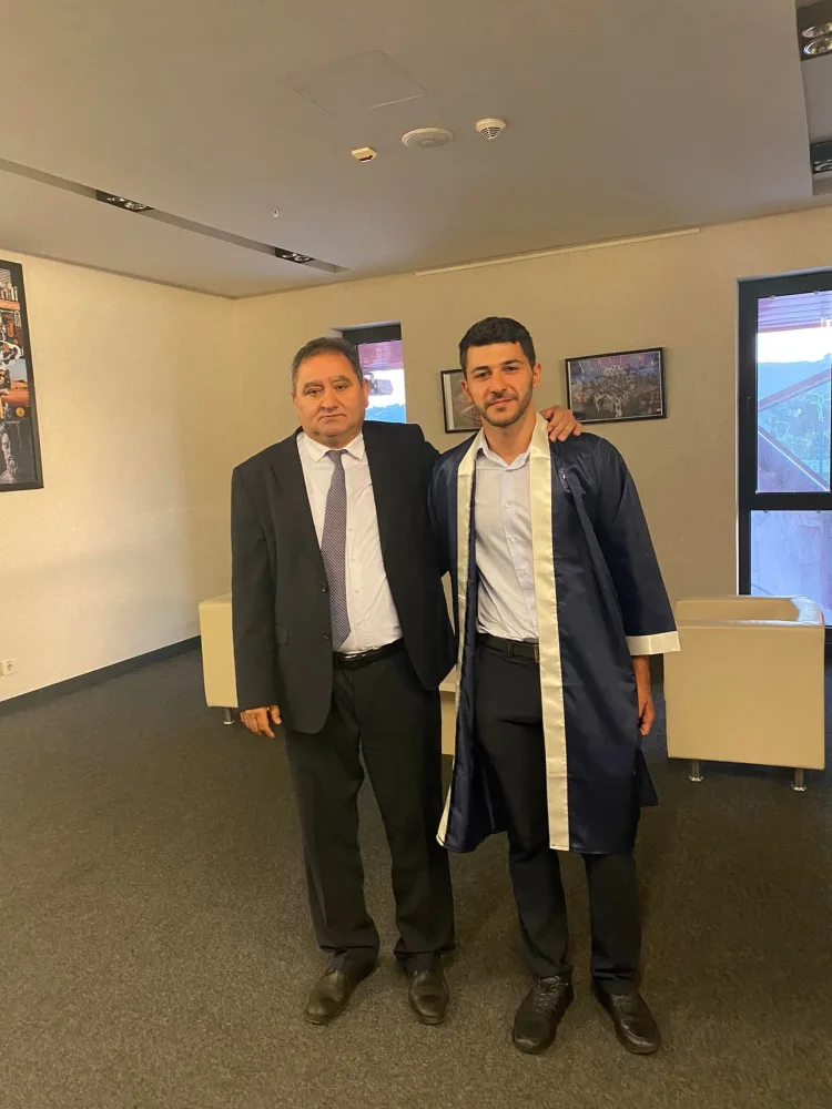 Deputatın oğlu məzun oldu - -FOTO