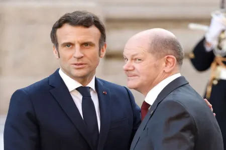 Almaniya kansleri Fransaya səfər edəcək