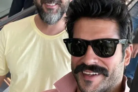 Burak Özçivit Bakıda
