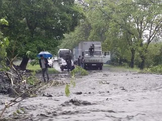 Azərbaycanda bu kəndlər sel suları altında qaldı, - YOLLAR BAĞLANDI - FOTO
