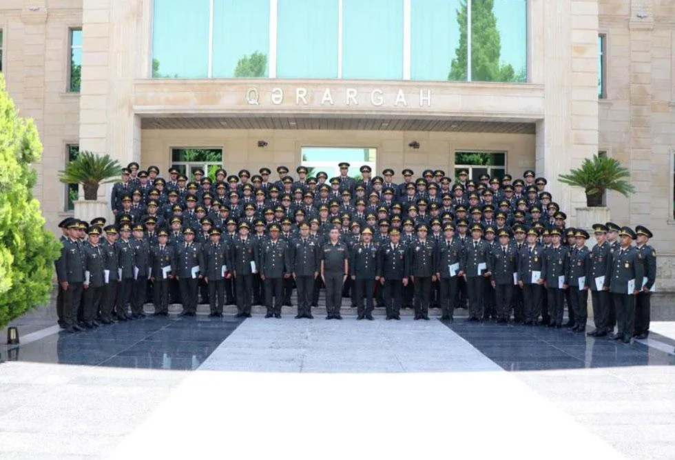 “Gizirlərin zabit vəzifələrinə hazırlığı kursu”nun ilk buraxılışı oldu