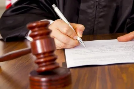 Bakıda 9 il əvvəl qətl törətməkdə təqsirləndirilən şəxsin cinayət işi məhkəməyə göndərildi