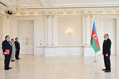 İlham Əliyev Çex Respublikasının yeni təyin olunan səfirini qəbul etdi