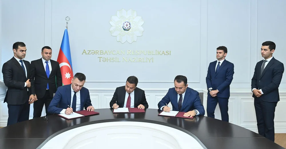 Azad olunmuş ərazilərdə yerləşən təhsil müəssisələri üçün 1 000 kompüter ianə edildi