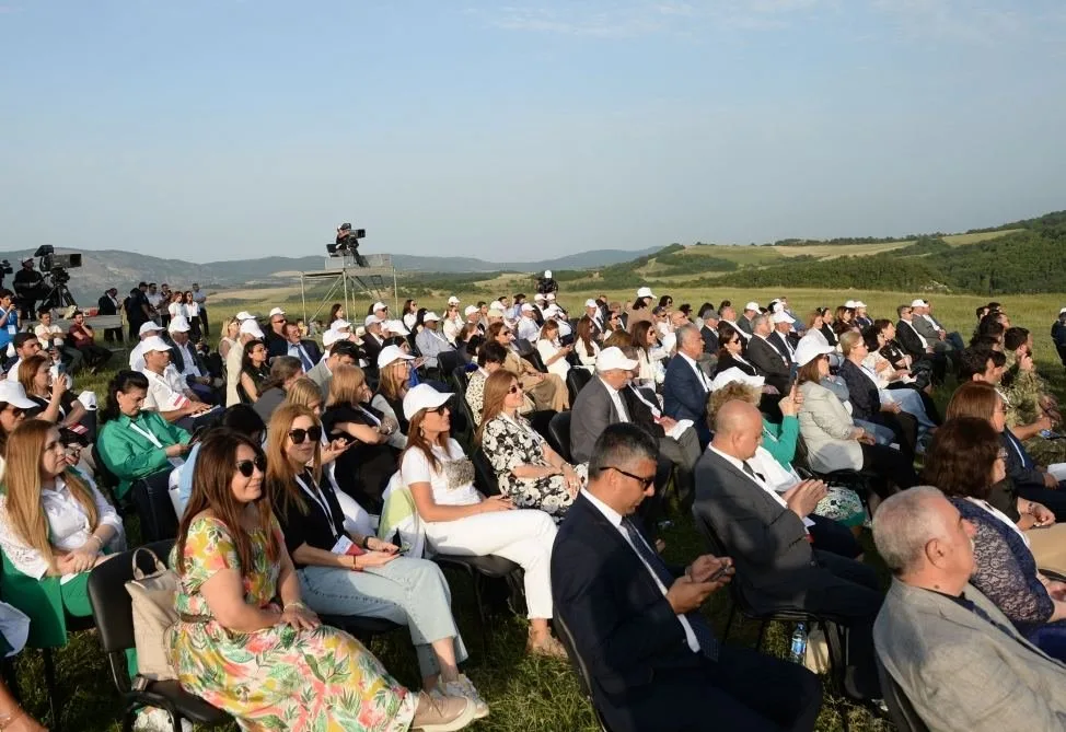 Vaqif Poeziya Günləri çərçivəsində Cıdır düzündə konsert-tamaşa təqdim olunub (FOTO)