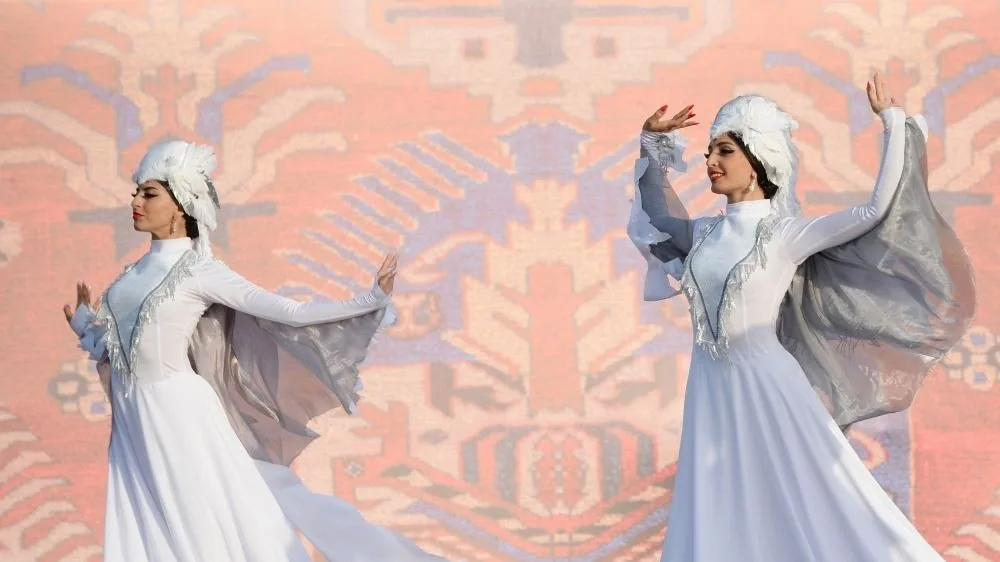 Vaqif Poeziya Günləri çərçivəsində Cıdır düzündə konsert-tamaşa təqdim olunub (FOTO)