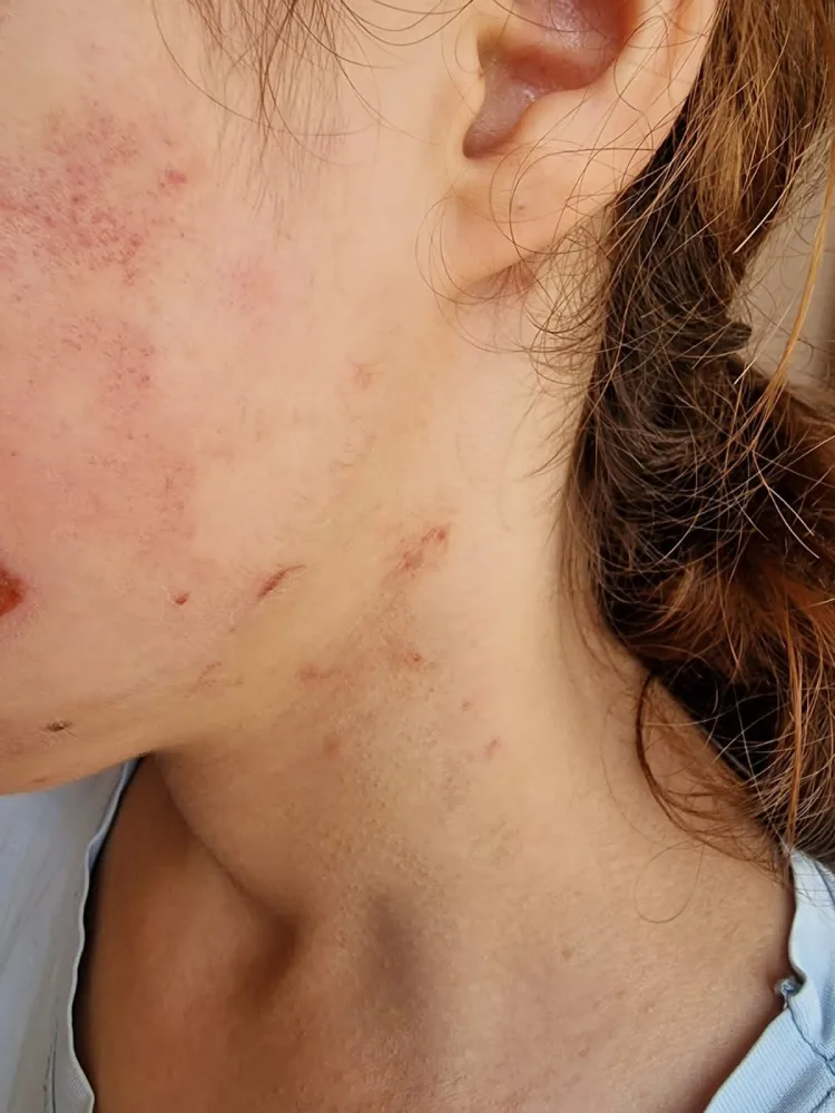 İcra başçısının müavini məktəbli qızı döyüb?