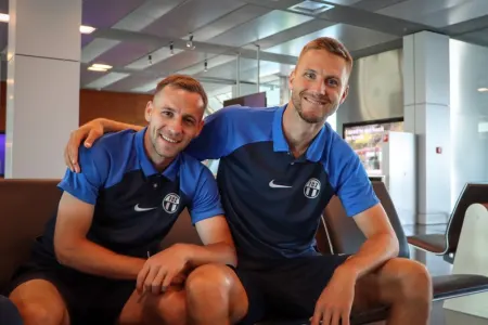 "Sürix"in futbolçuları Bakıda gəzintiyə çıxıb - VİDEO