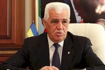 İşdən çıxarılan rektor haqda - ŞOK FAKTLAR - “Dövlət himni oxunanda…”