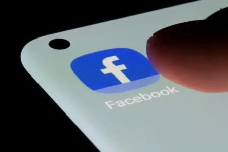 “Facebook” xəbər lentinin imkanlarını genişləndirdi