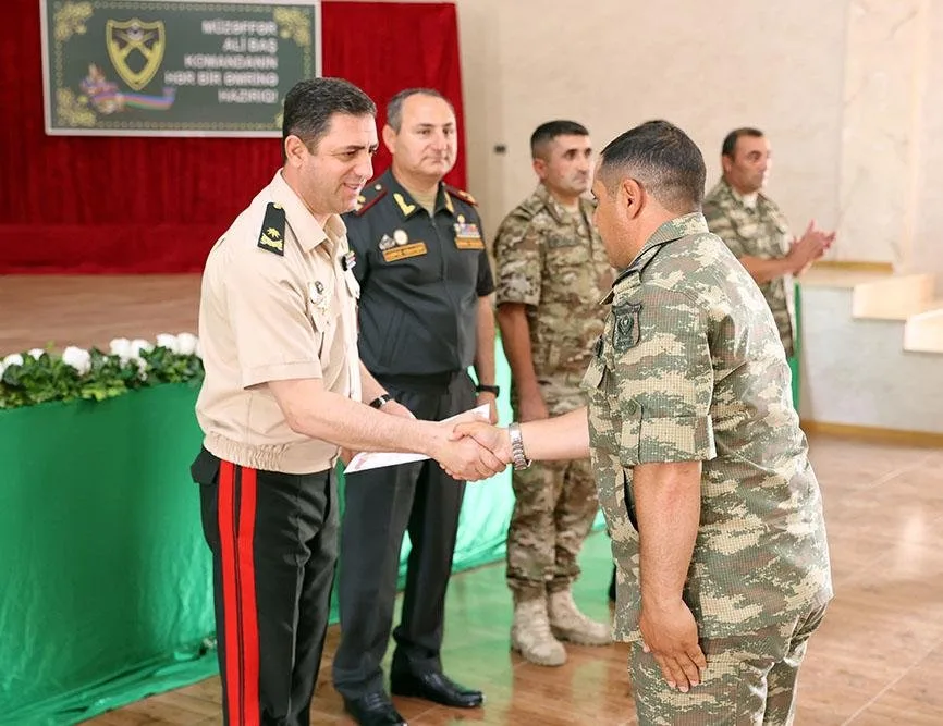 “Ordumuz istənilən döyüş tapşırığını yerinə yetirməyə hazır və qadirdir”