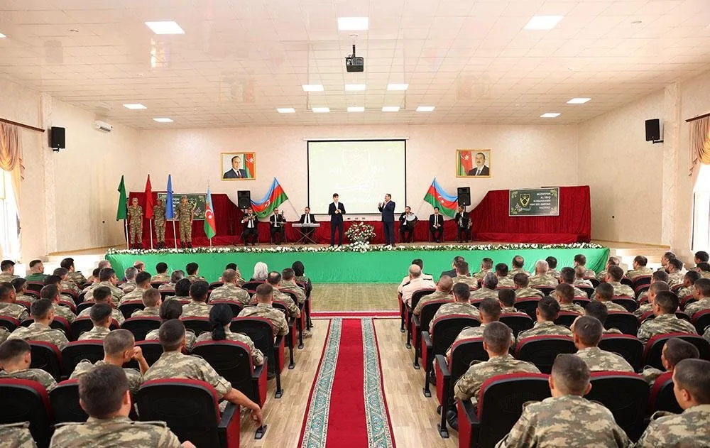 “Ordumuz istənilən döyüş tapşırığını yerinə yetirməyə hazır və qadirdir”