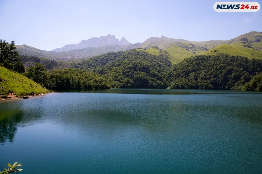 Başımın üstü Kəpəz, ayağımın altı Göygöl- "Azərbaycanın mirvarisi"ndən - FOTOREPORTAJ