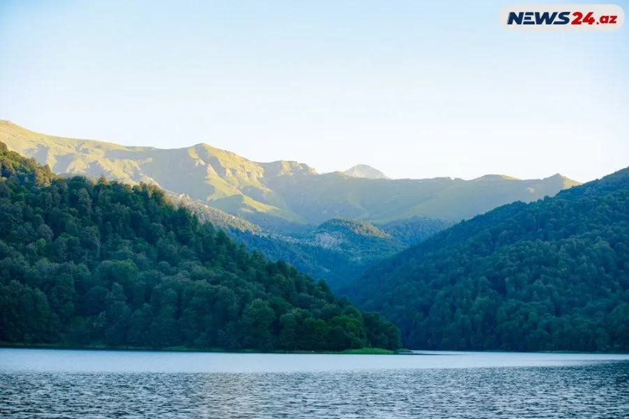 Başımın üstü Kəpəz, ayağımın altı Göygöl- "Azərbaycanın mirvarisi"ndən - FOTOREPORTAJ