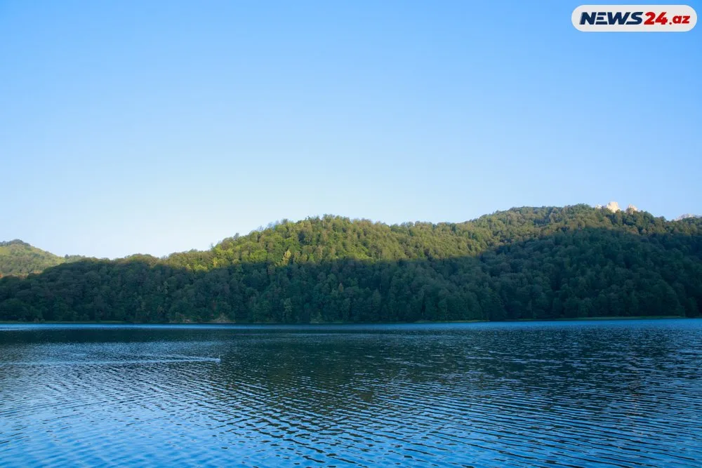 Başımın üstü Kəpəz, ayağımın altı Göygöl- "Azərbaycanın mirvarisi"ndən - FOTOREPORTAJ