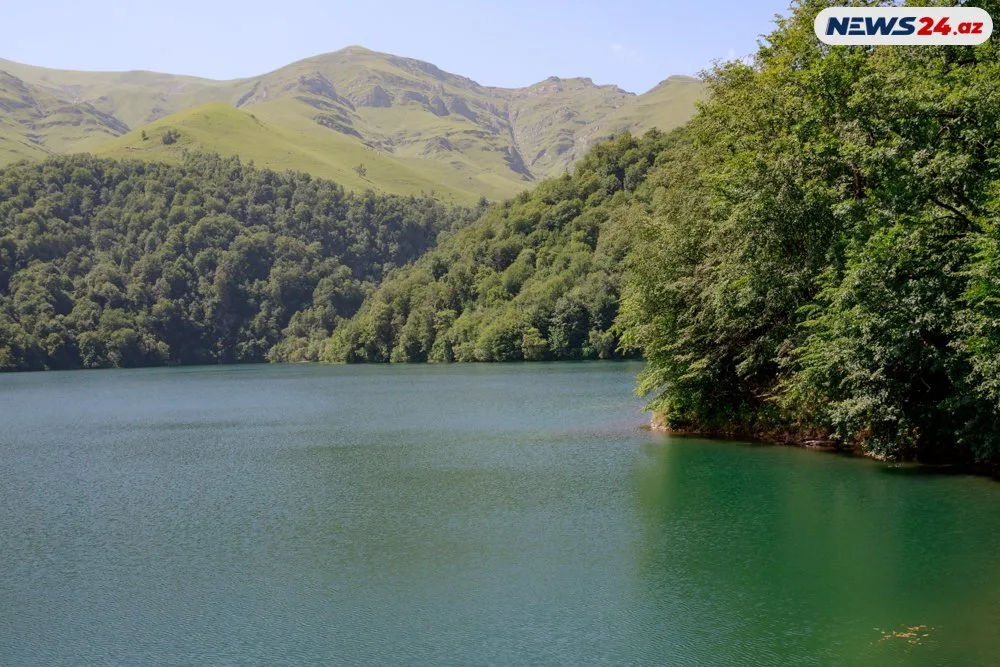 Başımın üstü Kəpəz, ayağımın altı Göygöl- "Azərbaycanın mirvarisi"ndən - FOTOREPORTAJ